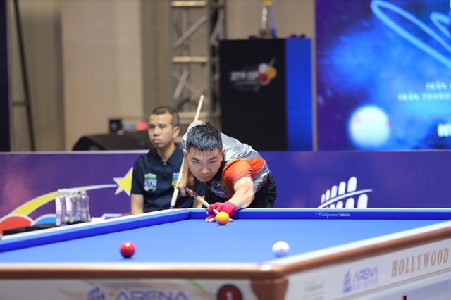 Bất ngờ lớn ở giải billiards carom 3 băng quốc tế, xác định 4 cơ thủ vào bán kết - Ảnh 1.