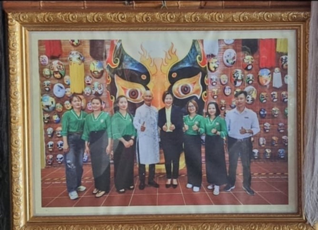Nghệ nhân vẽ mặt thiện - làm từ thiện- Ảnh 3. Nghệ nhân vẽ mặt thiện - làm từ thiện- Ảnh 3.