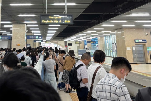 Tàu Cát Linh - Hà Đông lại gặp sự cố, phải ngắt điện 4 nhà ga - Ảnh 1.
