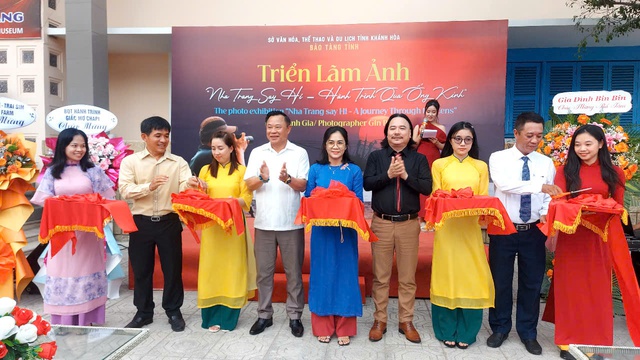 Gin Patin v&agrave; những g&oacute;c ảnh nghệ thuật về th&agrave;nh phố biển Nha Trang - Ảnh 1.