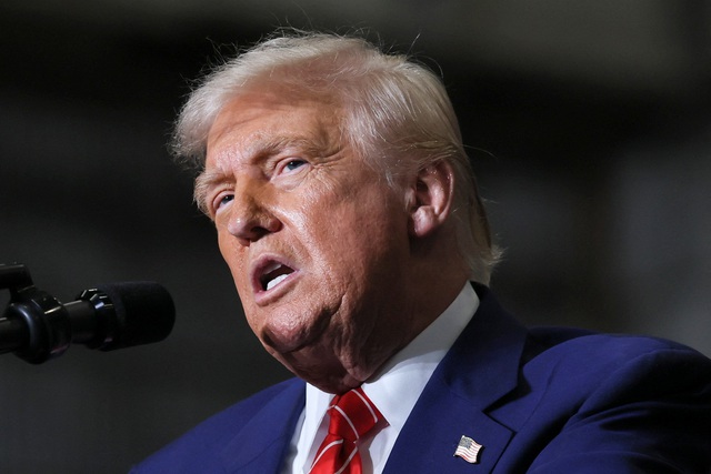 Ông Trump cáo buộc Trung Quốc vi phạm thỏa thuận, Bắc Kinh phản pháo - Ảnh 1.