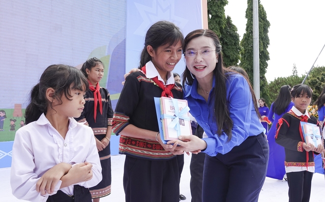 Ra quân Chiến dịch Thanh niên tình nguyện hè 2025: Sức trẻ hành động vì cộng đồng - Ảnh 6.