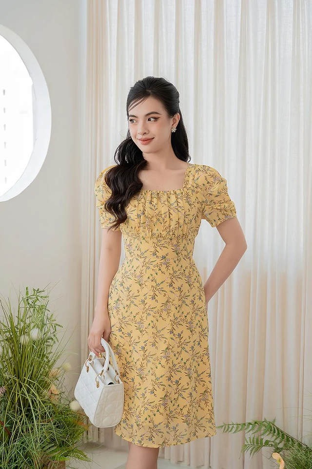 Mặc đẹp với váy hoa nhí cho nàng yêu vẻ đẹp cổ điển- Ảnh 2.