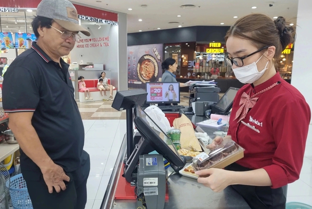 Từ 1.6, không áp dụng hóa đơn điện tử khởi tạo từ máy tính tiền có bị phạt? Từ 1.6, không áp dụng hóa đơn điện tử khởi tạo từ máy tính tiền có bị phạt?