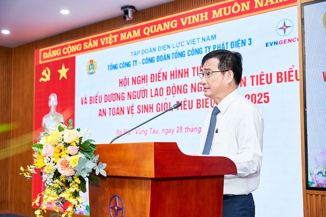 EVNGENCO3 vinh danh 38 điển hình tiên tiến, 42 lao động tiêu biểu năm 2025 - Ảnh 2. EVNGENCO3 vinh danh 38 điển hình tiên tiến, 42 lao động tiêu biểu năm 2025 - Ảnh 2.