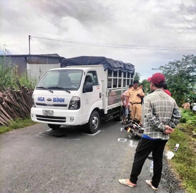 T&agrave;i xế xe tải bị bắn v&agrave;o đầu: Đi chứng nặng, khả năng hồi phục chậm- Ảnh 2.