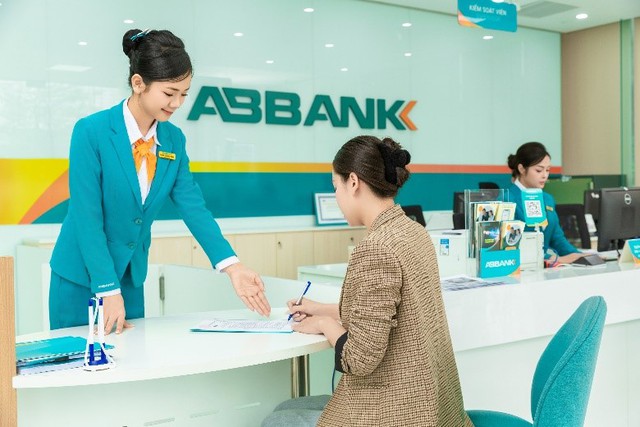 Quý 1/2025: ABBANK lãi gấp đôi cùng kỳ, chuyển đổi số mạnh mẽ- Ảnh 3.