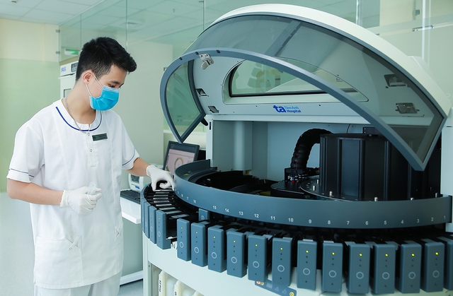 Những bệnh nhân Việt Nam thử nghiệm thuốc chữa ung thư của Mỹ có tín hiệu tốt - Ảnh 4. Những bệnh nhân Việt Nam thử nghiệm thuốc chữa ung thư của Mỹ có tín hiệu tốt - Ảnh 4.