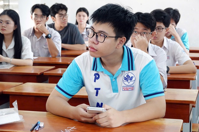Trường ĐH Quốc tế tuyển sinh 3 cách, quy đổi 10 điểm tiếng Anh từ IELTS 7.0- Ảnh 1.