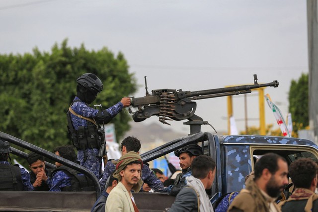 Tổng thống Trump tuyên bố Mỹ sẽ ngừng tấn công Houthi Tổng thống Trump tuyên bố Mỹ sẽ ngừng tấn công Houthi