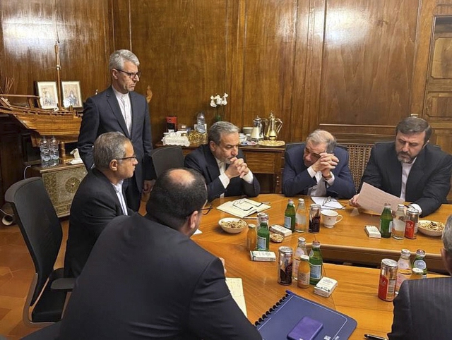 Iran chỉ trích Mỹ yêu cầu phi thực tế - Ảnh 1.
