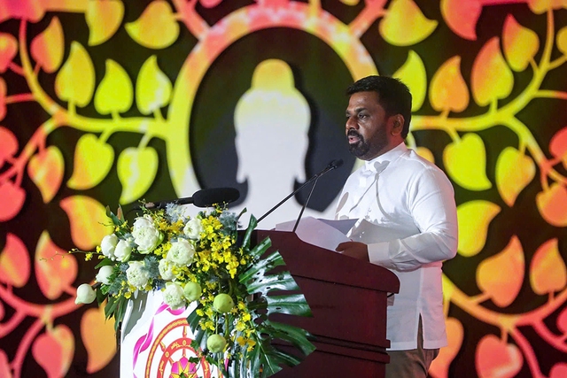 Vesak 2025 tại tp . Hcm: Hòa bình , đoàn kết và phát triển bền vững - Ảnh 3. Vesak 2025 tại tp . Hcm: Hòa bình , đoàn kết và phát triển bền vững - Ảnh 3.
