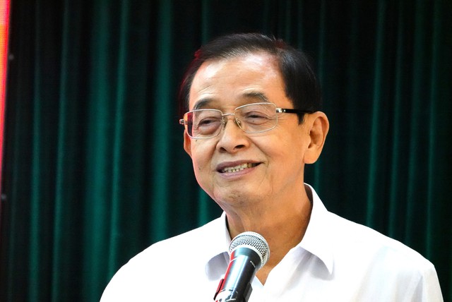 Đề xuất giao xã phường cấp phép kinh doanh, quản lý đất đai khi bỏ cấp huyện Đề xuất giao xã phường cấp phép kinh doanh, quản lý đất đai khi bỏ cấp huyện