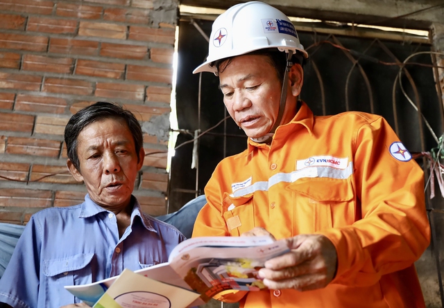 Hiểu thấu điện để không còn… sợ điện Hiểu thấu điện để không còn… sợ điện