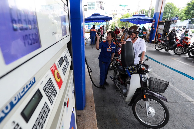 Giá xăng dầu hôm nay 6.5.2025: Xăng trong nước có thể giảm tiếp trong tuần này Giá xăng dầu hôm nay 6.5.2025: Xăng trong nước có thể giảm tiếp trong tuần này