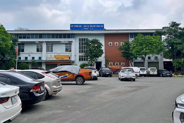 Hà Nội muốn dùng ký túc xá, trung tâm thương mại làm trụ sở phường mới- Ảnh 2. Hà Nội muốn dùng ký túc xá, trung tâm thương mại làm trụ sở phường mới- Ảnh 2.