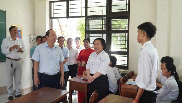 Trường phổ thông dân tộc nội trú Cà Mau thiếu học sinh Trường phổ thông dân tộc nội trú Cà Mau thiếu học sinh