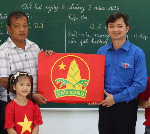Niềm tự hào của giới trẻ Việt Nam với lực lượng Hải quân Nhân dân - Ảnh 6. Niềm tự hào của giới trẻ Việt Nam với lực lượng Hải quân Nhân dân - Ảnh 6.