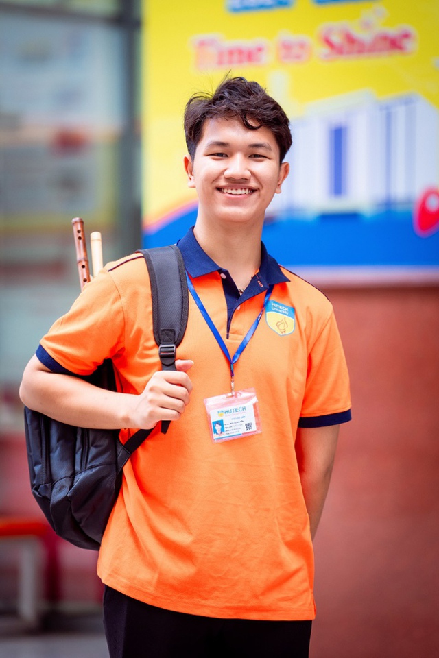 Chàng thủ khoa điển trai bật mí bí quyết ôn thi hiệu quả - Ảnh 2.