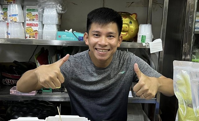 TikToker khoe bộ lòng se điếu dài 40m hút triệu lượt xem là ai? TikToker khoe bộ lòng se điếu dài 40m hút triệu lượt xem là ai?