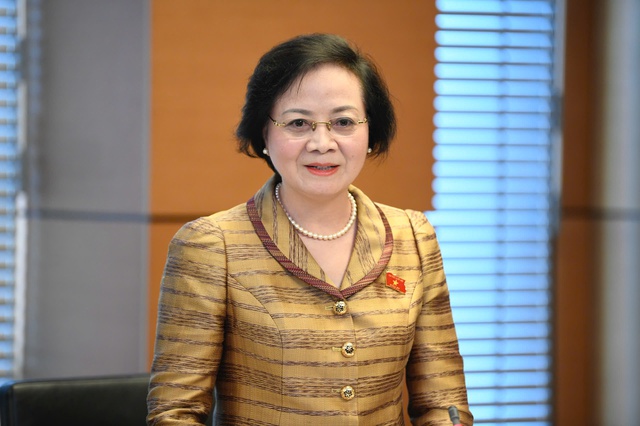 Đ&atilde; c&oacute; vị tr&iacute; việc l&agrave;m, v&igrave; sao vẫn giữ ngạch c&ocirc;ng chức? - Ảnh 1.