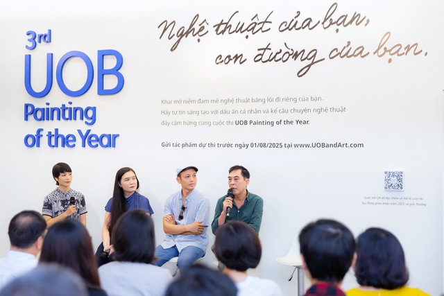 500 triệu đồng cho người thắng giải UOB Painting of the Year tại Việt Nam- Ảnh 2. 500 triệu đồng cho người thắng giải UOB Painting of the Year tại Việt Nam- Ảnh 2.