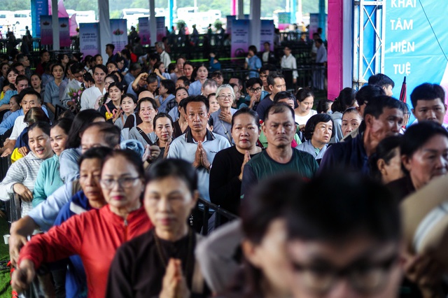 Điều chỉnh thời gian chiêm bái xá lợi Phật ở chùa Thanh Tâm - Ảnh 2.