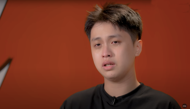 Thí sinh ‘Tân binh toàn năng’ bị NSX ‘trả’ về nhà vì lý do đặc biệt Thí sinh ‘Tân binh toàn năng’ bị NSX ‘trả’ về nhà vì lý do đặc biệt