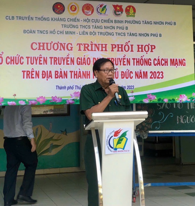 ‘Người thầy’ mặc áo lính- Ảnh 7. ‘Người thầy’ mặc áo lính- Ảnh 7.