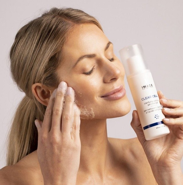 Đánh giá sữa rửa mặt Image Skincare có tốt không và địa chỉ mua chính hãng- Ảnh 12. Đánh giá sữa rửa mặt Image Skincare có tốt không và địa chỉ mua chính hãng- Ảnh 12.