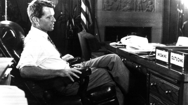 Bỏ sót hung thủ trong vụ ám sát ứng viên Tổng thống Mỹ Robert F. Kennedy? Bỏ sót hung thủ trong vụ ám sát ứng viên Tổng thống Mỹ Robert F. Kennedy?