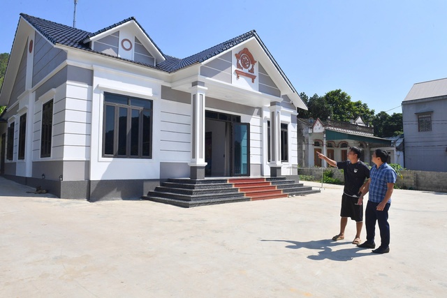 Xuất ngoại mang tiền tỉ về làng- Ảnh 2. Xuất ngoại mang tiền tỉ về làng- Ảnh 2.