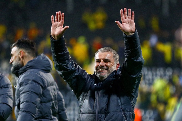 M.U và Tottenham vào chung kết Europa League, 2 HLV nói gì? M.U và Tottenham vào chung kết Europa League, 2 HLV nói gì?