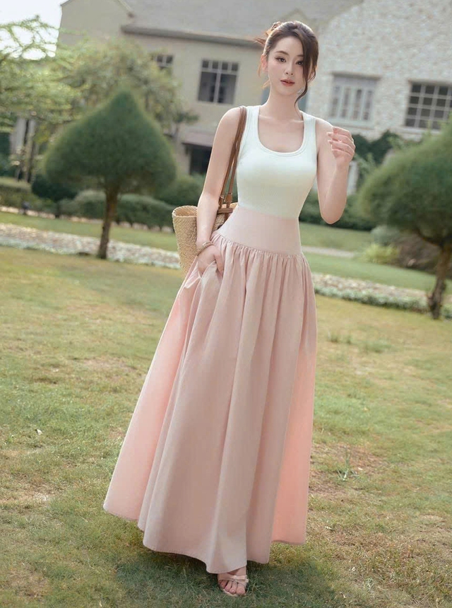 Chân váy maxi sành điệu, diện đi làm đi chơi đều đẹp- Ảnh 3. Chân váy maxi sành điệu, diện đi làm đi chơi đều đẹp- Ảnh 3.