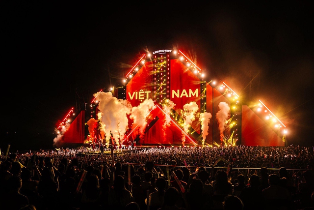 Legend Fest tại Đồng Hới: Đại nhạc hội tạo cú hích cho đô thị ven biển- Ảnh 1.