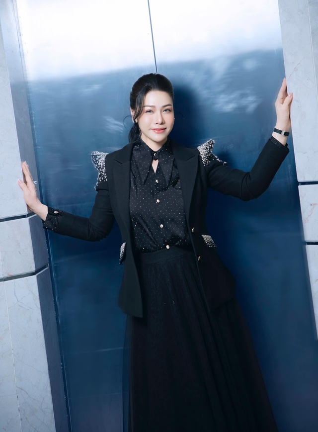 Nhật Kim Anh tiết lộ cuộc sống ở tuổi 40 - Ảnh 2.