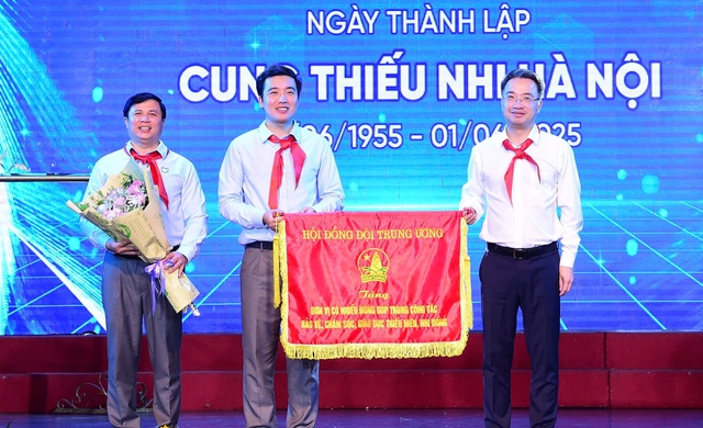 'Có một điều kỳ lạ ở Cung thiếu nhi Hà Nội' - Ảnh 2.