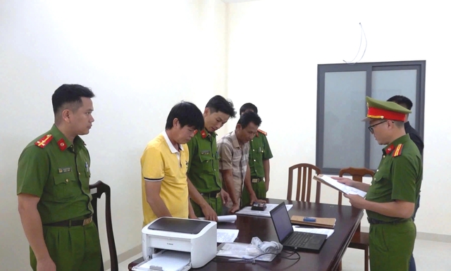 Cựu HLV Đặng Đạo và Nguyễn Tý ‘ăn bẩn’ tinh vi cỡ nào? Cựu HLV Đặng Đạo và Nguyễn Tý ‘ăn bẩn’ tinh vi cỡ nào?