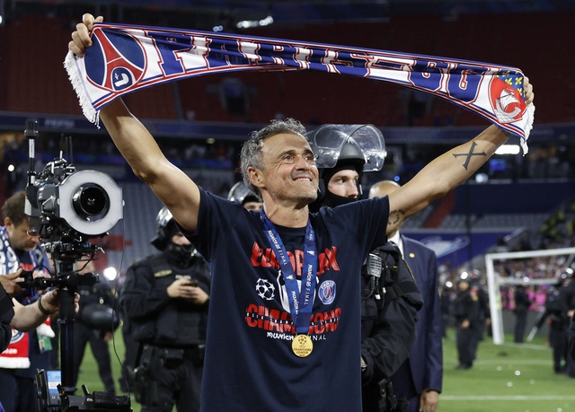PSG thắng đậm nhất lịch sử Champions League, HLV Enrique lập kỷ lục: Mbappe nói lời ngọt ngào, Messi… im ắng- Ảnh 3.