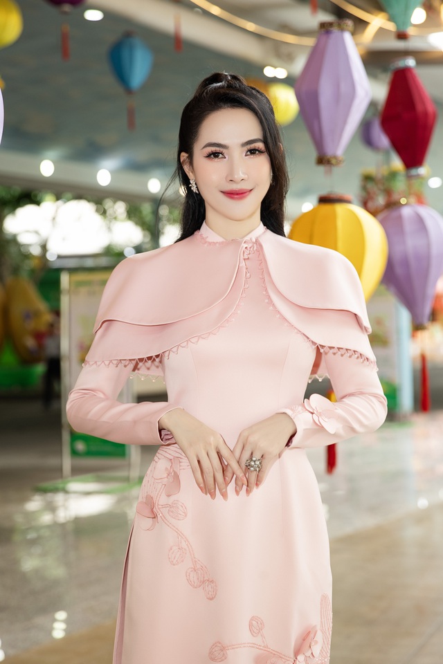 Phan Thị Mơ ra sao sau 7 năm đăng quang hoa hậu?- Ảnh 2. Phan Thị Mơ ra sao sau 7 năm đăng quang hoa hậu?- Ảnh 2.