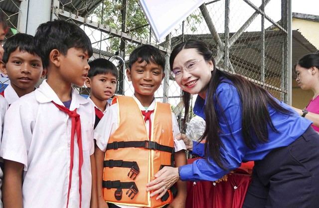 Tin tức đặc biệt trên báo in Thanh Niên 2.6.2025 - Ảnh 2.