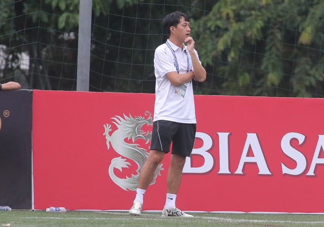 Đội mạnh thắng nhọc nhằn, t&acirc;n binh g&acirc;y sốc ng&agrave;y ra qu&acirc;n SPL-S7- Ảnh 2.