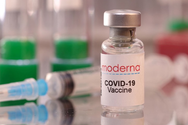 Mỹ phê duyệt vắc xin Covid-19 mới của Moderna- Ảnh 1. Mỹ phê duyệt vắc xin Covid-19 mới của Moderna- Ảnh 1.