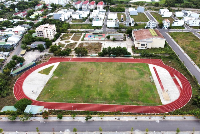 Quy trình tuyển dụng, đào tạo cầu thủ trẻ Khánh Hòa tạo lỗ hổng dẫn đến tiêu cực thế nào?- Ảnh 3. Quy trình tuyển dụng, đào tạo cầu thủ trẻ Khánh Hòa tạo lỗ hổng dẫn đến tiêu cực thế nào?- Ảnh 3.