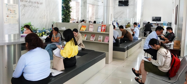 Sửa sang trụ sở phường xã mới tươm tất phục vụ dân Sửa sang trụ sở phường xã mới tươm tất phục vụ dân