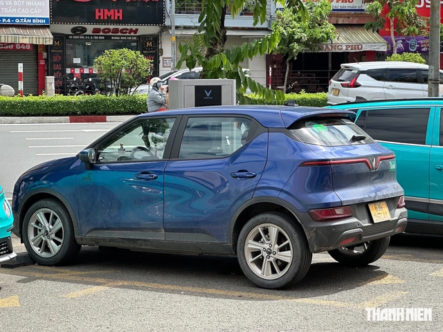 Thực hư chuyện thu&ecirc; xe tự l&aacute;i biển v&agrave;ng phải dừng nghỉ 4 giờ một lần? - Ảnh 2.