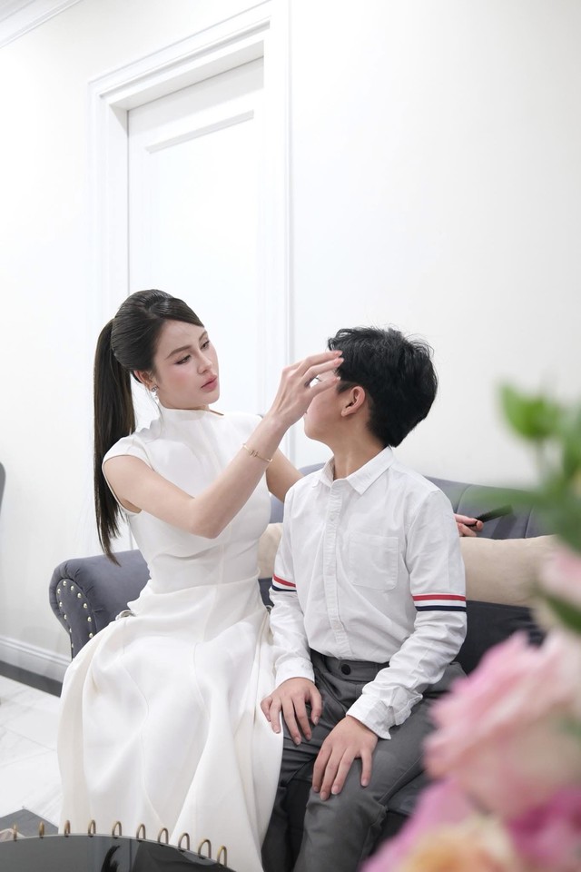 Cuộc sống mẹ đơn thân của Lương Thu Trang ở tuổi 35 - Ảnh 3.