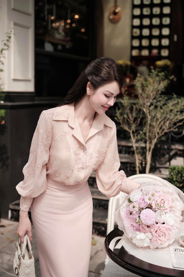 Cuộc sống mẹ đơn thân của Lương Thu Trang ở tuổi 35 Cuộc sống mẹ đơn thân của Lương Thu Trang ở tuổi 35