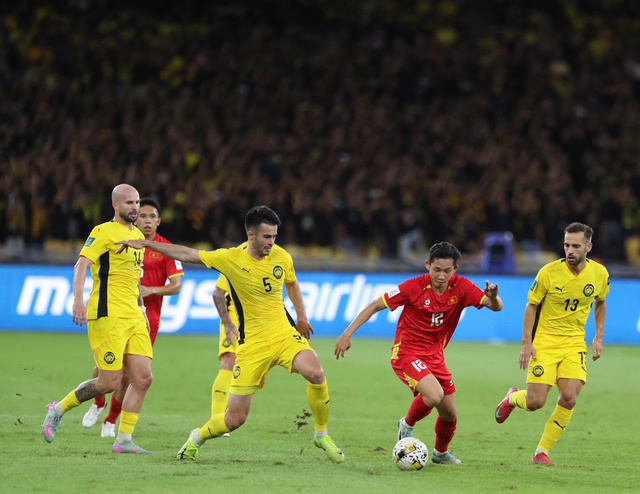 Vòng loại Asian Cup 2027, Malaysia 0-0 Việt Nam: Chủ nhà tạo sức ép lớn - Ảnh 1.
