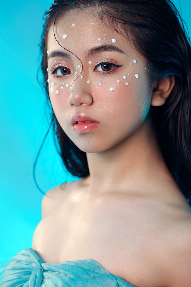 Phong cách trang điểm mùa hè lấy cảm hứng từ đại dương Phong cách trang điểm mùa hè lấy cảm hứng từ đại dương